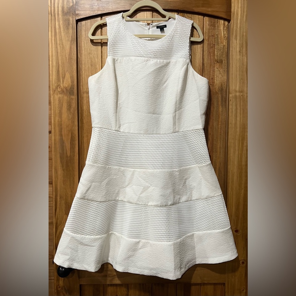 Ann Taylor Cream Textured Sleeveless Dress